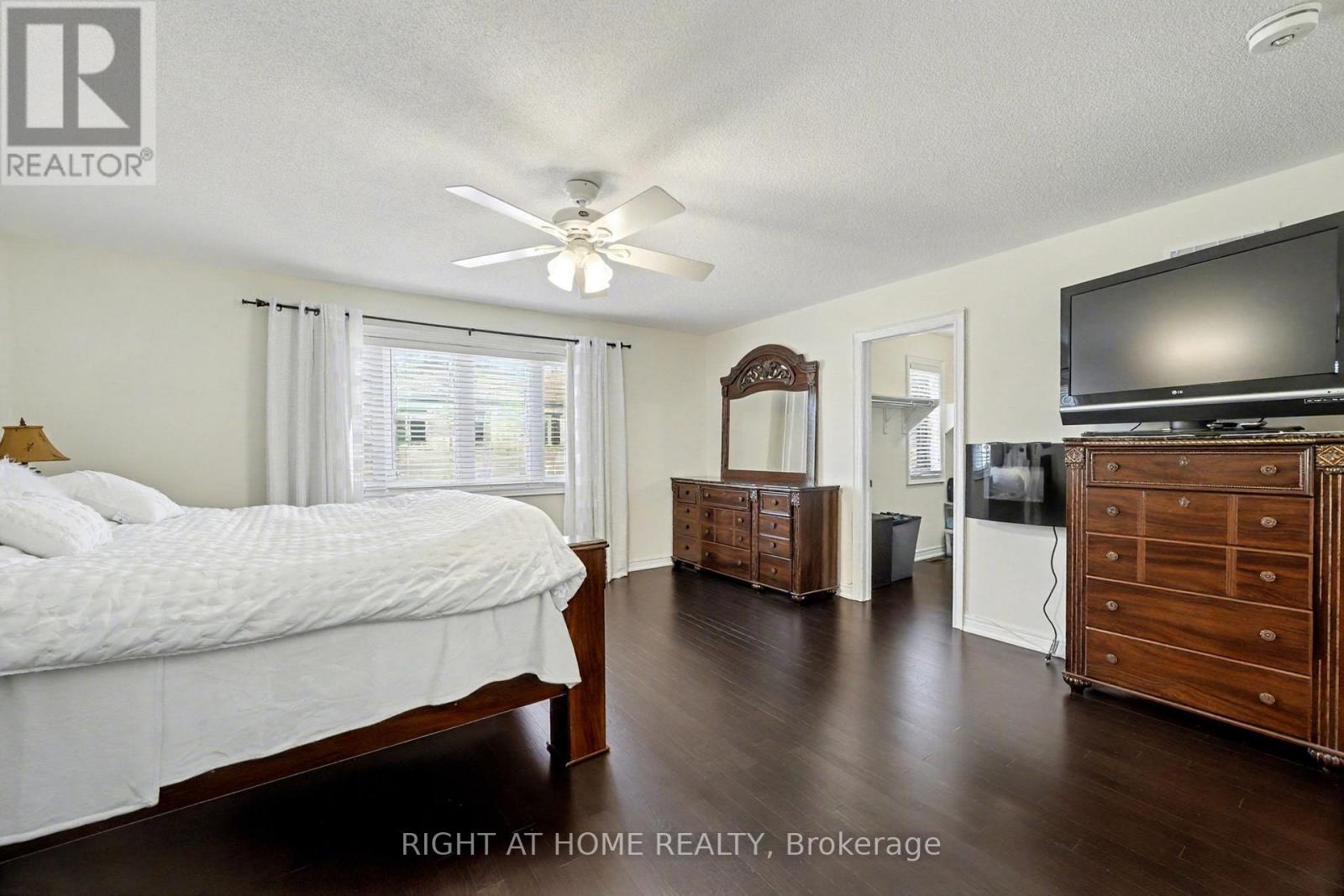 10 Dalecrest Road, Brampton, Ontario  L6X 5N3 - Photo 22 - W12516416