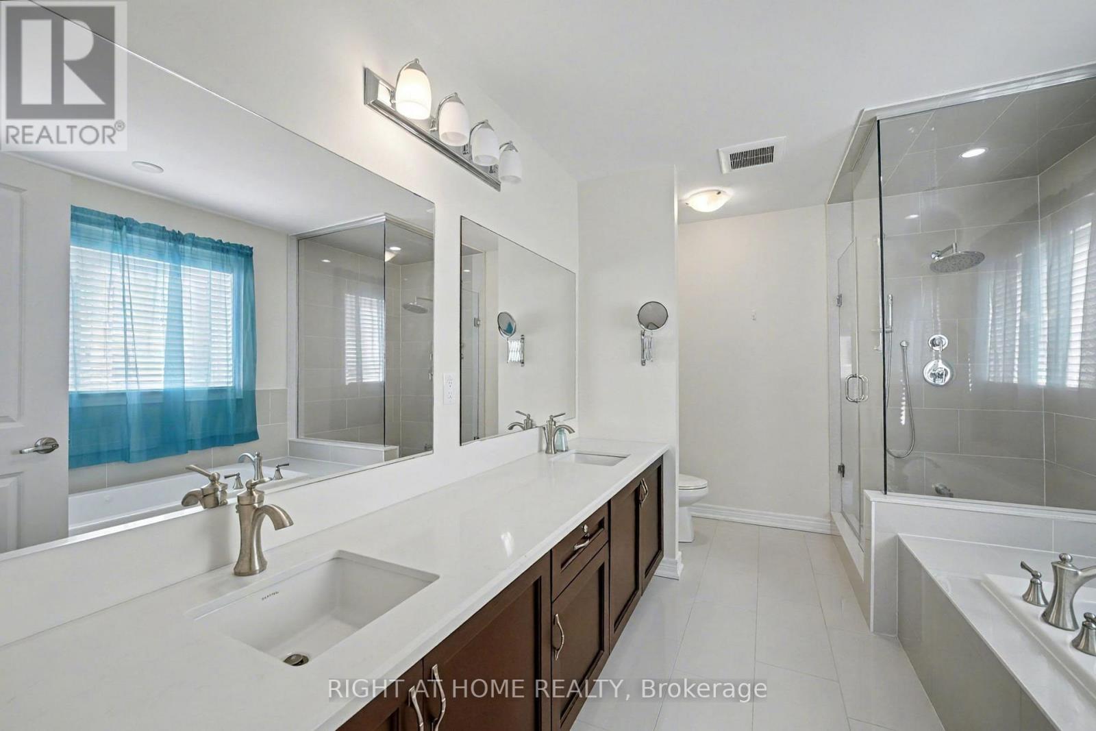 10 Dalecrest Road, Brampton, Ontario  L6X 5N3 - Photo 23 - W12516416