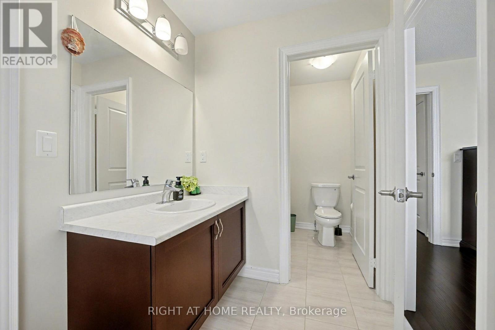 10 Dalecrest Road, Brampton, Ontario  L6X 5N3 - Photo 27 - W12516416