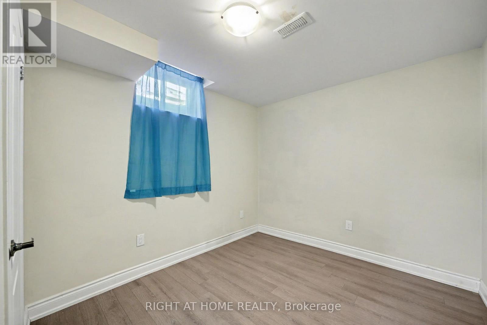 10 Dalecrest Road, Brampton, Ontario  L6X 5N3 - Photo 30 - W12516416