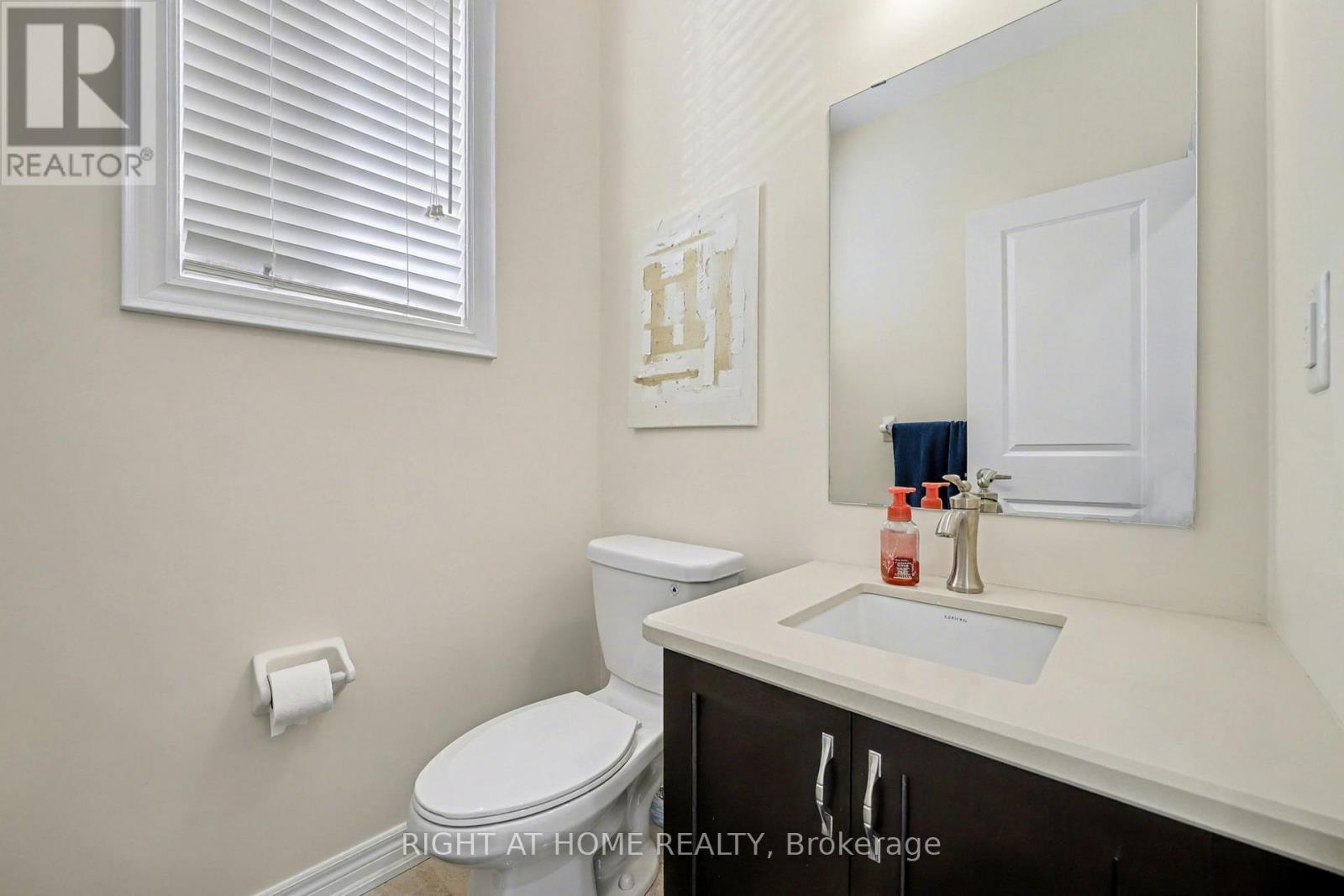 10 Dalecrest Road, Brampton, Ontario  L6X 5N3 - Photo 31 - W12516416