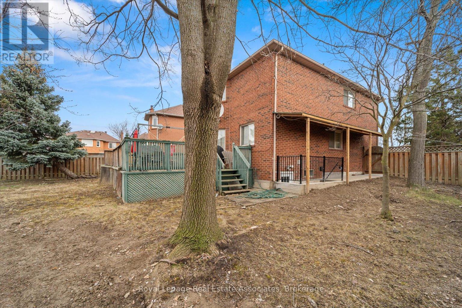 Lower - 1409 Grist Mill Court, Mississauga, Ontario  L5V 1S5 - Photo 19 - W12516424