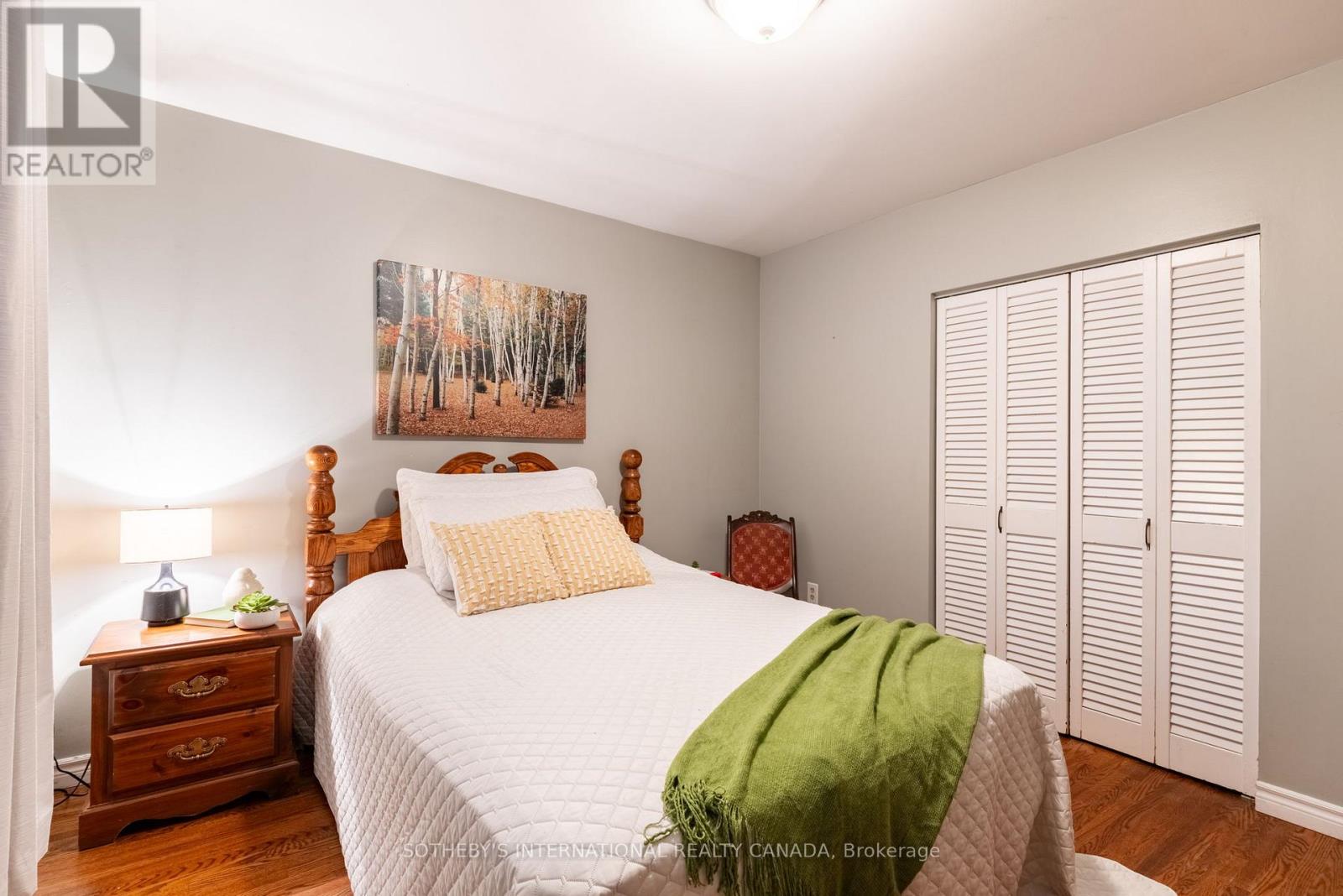 14 Beckenham Court, Toronto, Ontario  M9C 3K9 - Photo 14 - W12516432