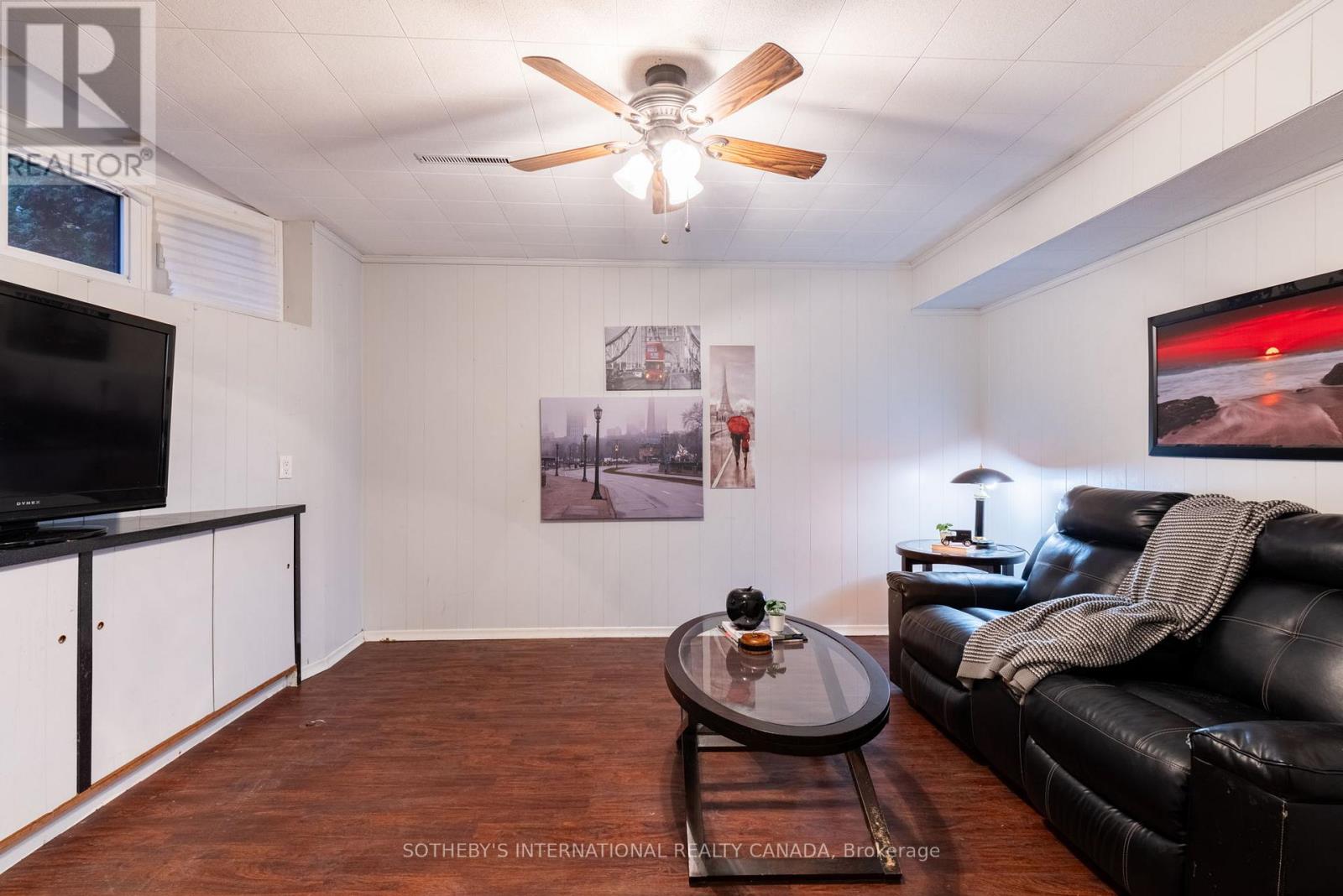 14 Beckenham Court, Toronto, Ontario  M9C 3K9 - Photo 25 - W12516432