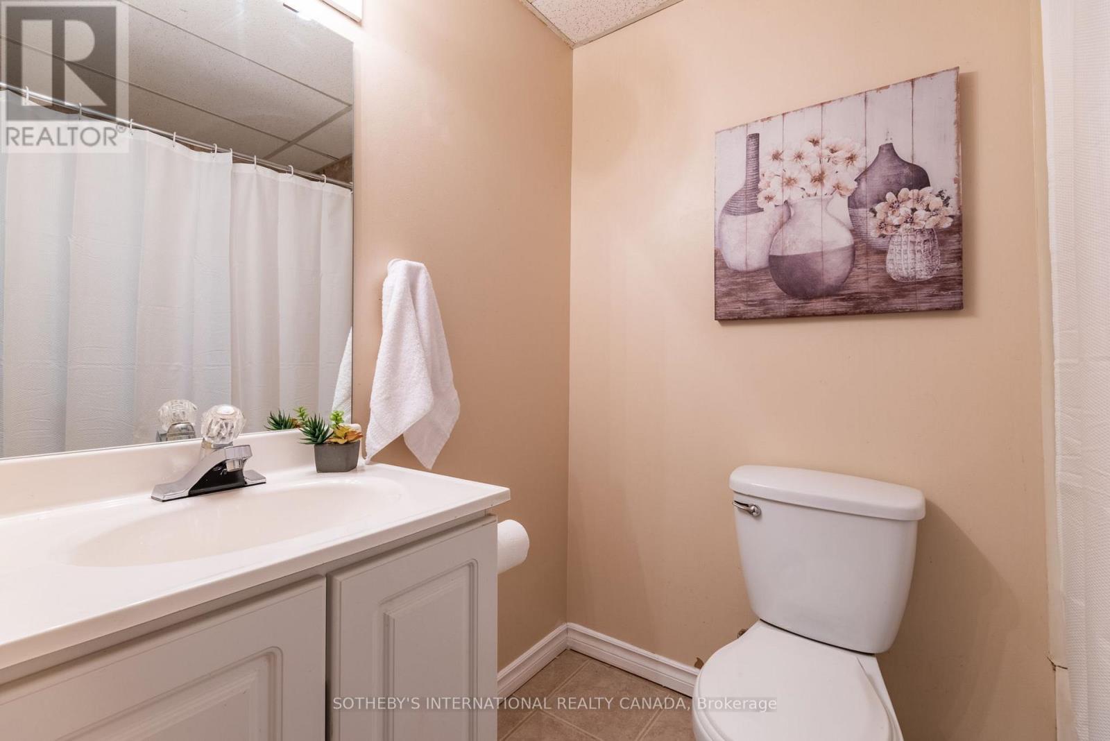 14 Beckenham Court, Toronto, Ontario  M9C 3K9 - Photo 33 - W12516432