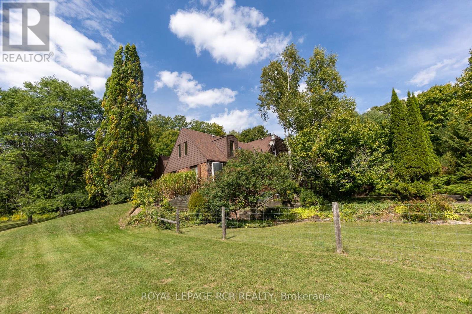 8225 Finnerty Side Road, Caledon, Ontario  L7E 0H6 - Photo 45 - W12516462