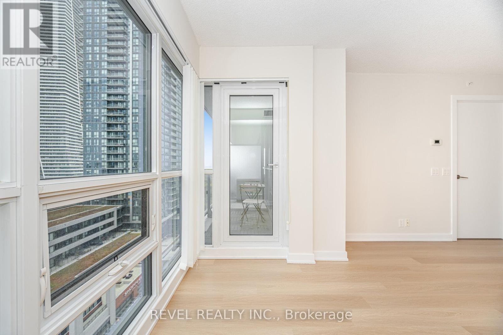 1406 - 2220 Lakeshore Boulevard W, Toronto, Ontario  M8V 0C1 - Photo 30 - W12516484