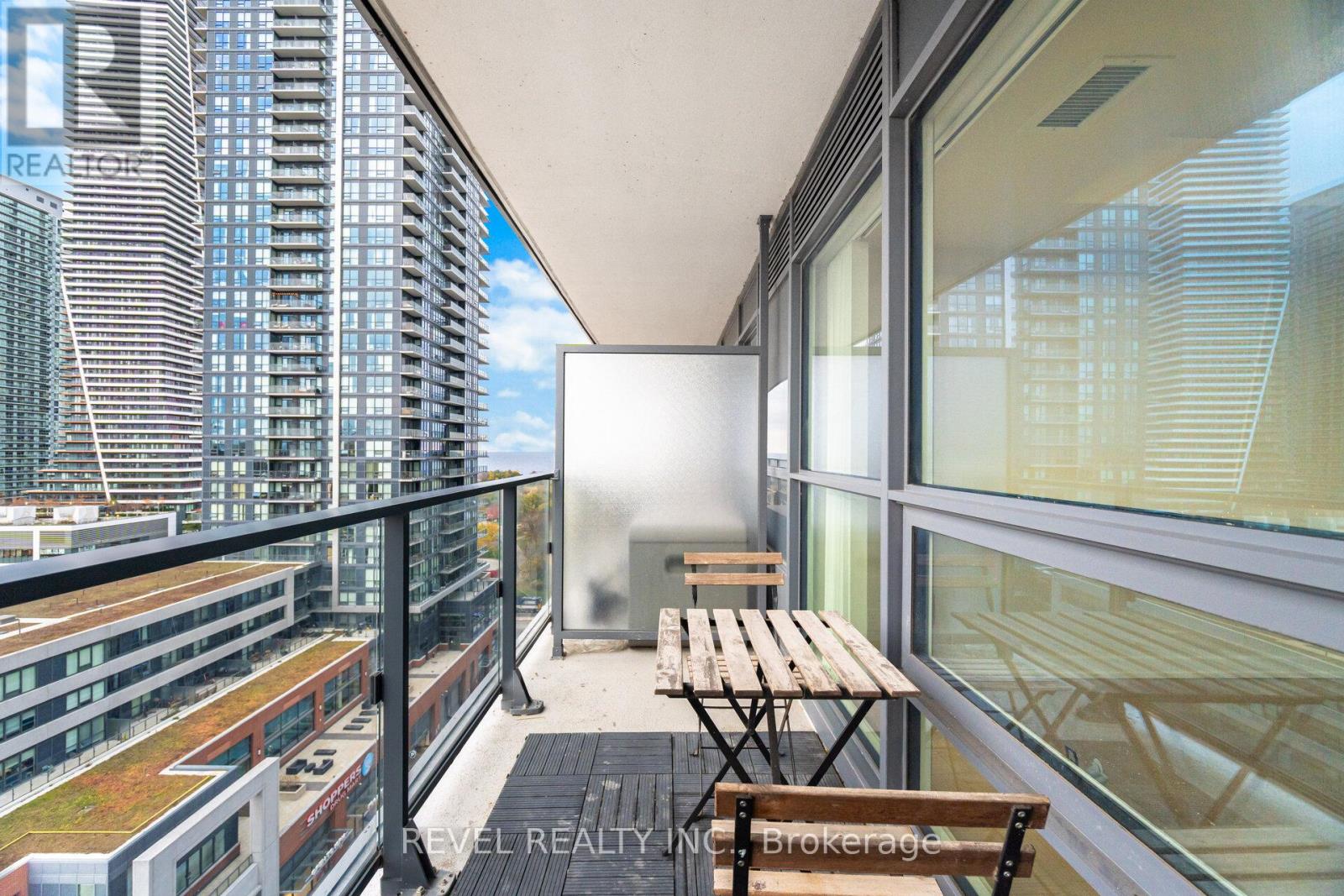 1406 - 2220 Lakeshore Boulevard W, Toronto, Ontario  M8V 0C1 - Photo 32 - W12516484