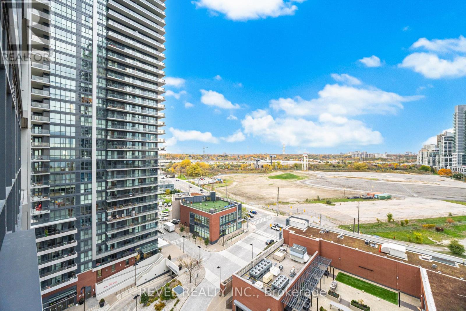 1406 - 2220 Lakeshore Boulevard W, Toronto, Ontario  M8V 0C1 - Photo 36 - W12516484