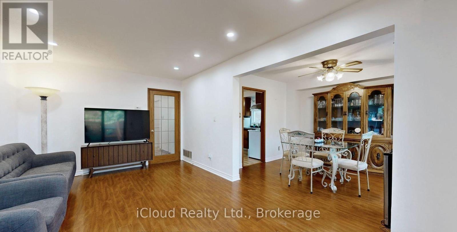 32 Dafoe Crescent, Brampton (Fletcher's West), Ontario  L6Y 2L2 - Photo 21 - W12516490