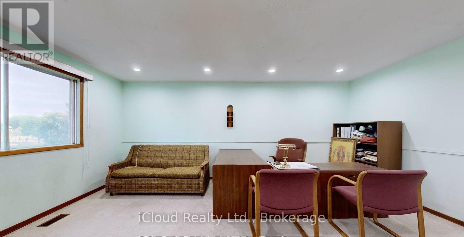 32 Dafoe Crescent, Brampton (Fletcher's West), Ontario  L6Y 2L2 - Photo 29 - W12516490