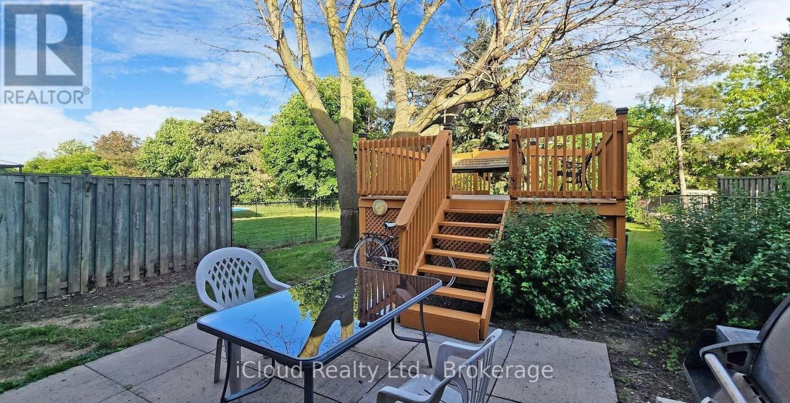 32 Dafoe Crescent, Brampton (Fletcher's West), Ontario  L6Y 2L2 - Photo 32 - W12516490