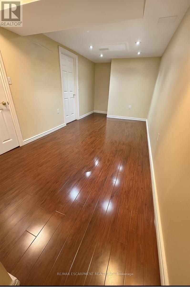 38 - 2243 Turnberry Road, Burlington, Ontario  L7M 4Y5 - Photo 30 - W12516492