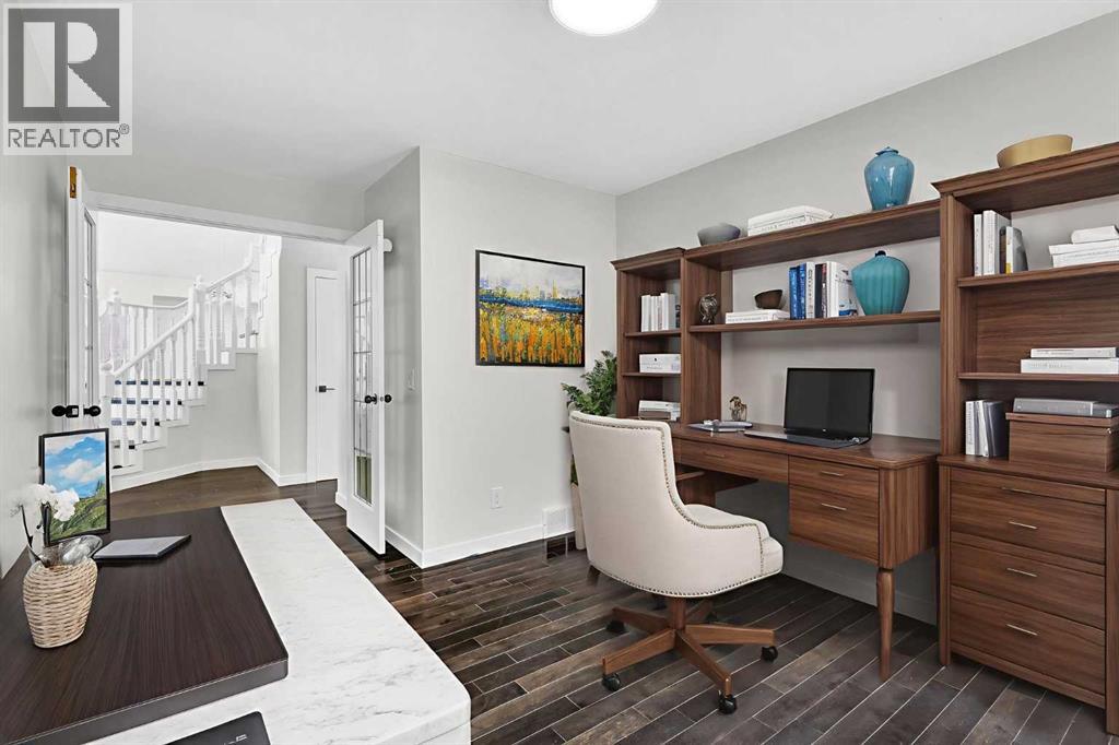 Property at 919 Shawnee Drive SW image 5