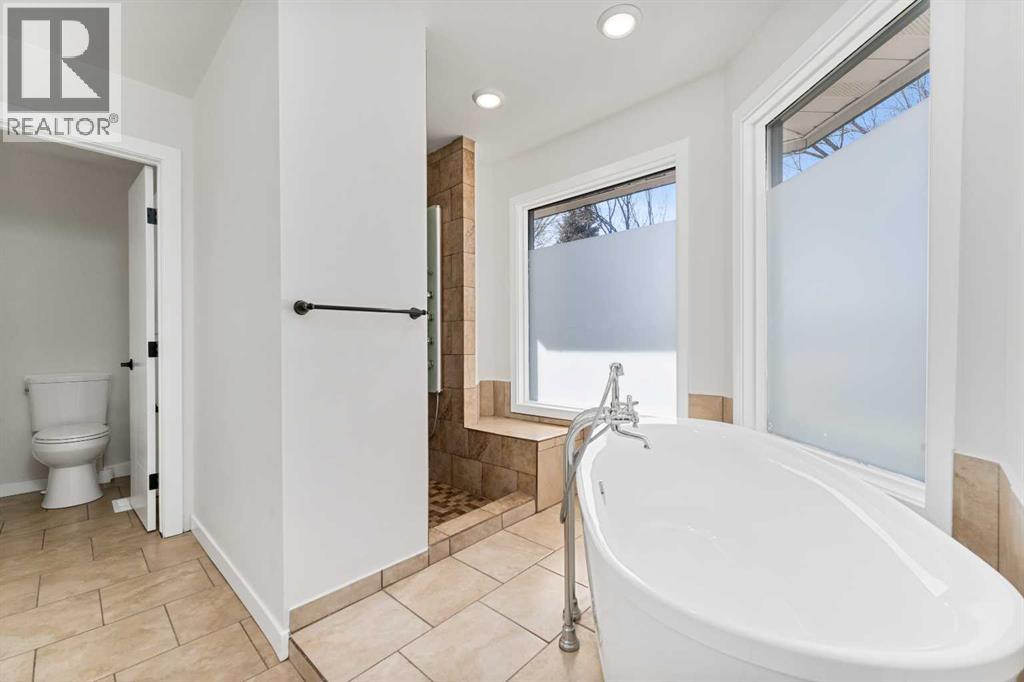 919 Shawnee Drive Sw, Calgary, Alberta  T2Y 2G8 - Photo 25 - A2248062