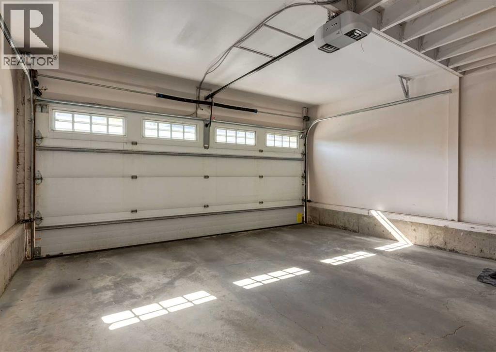 24 Silverado Saddle Court Sw, Calgary, Alberta  T2X 0J1 - Photo 10 - A2259849