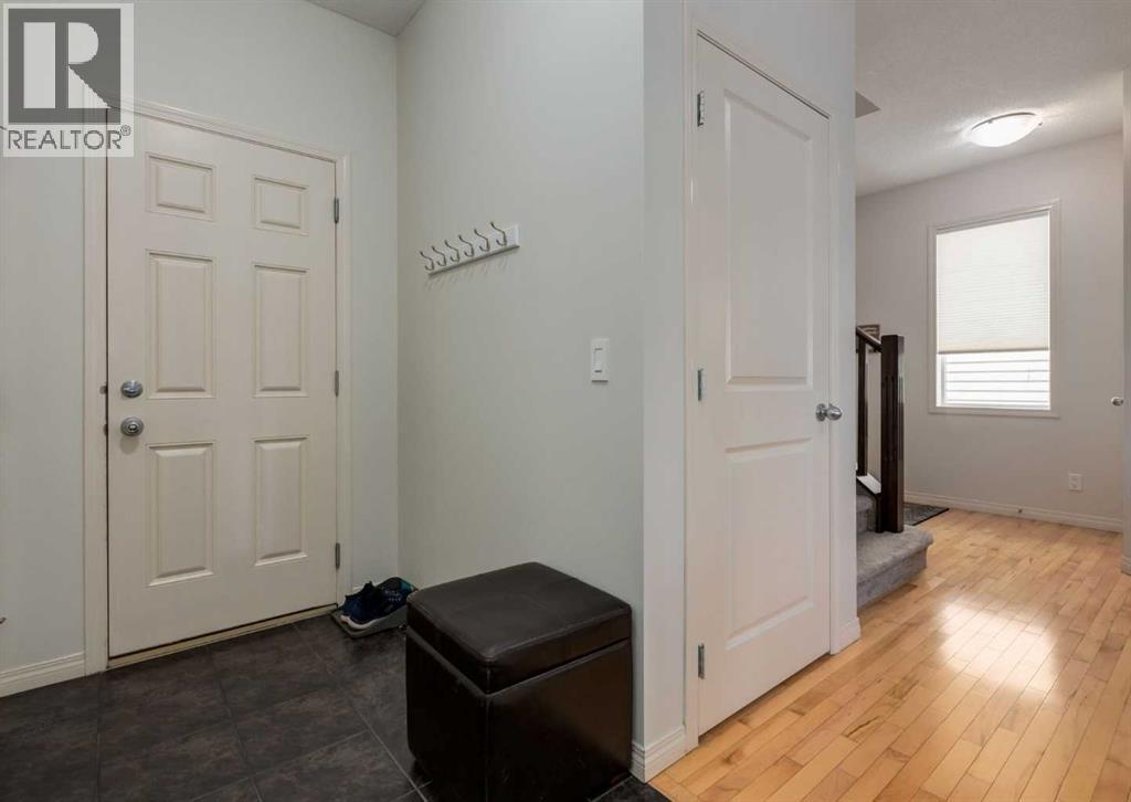 24 Silverado Saddle Court Sw, Calgary, Alberta  T2X 0J1 - Photo 9 - A2259849