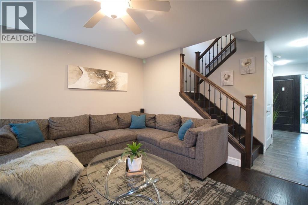 235 Bristol Drive, Chatham, Ontario N7M 6K9 - Photo 5 - 25028210