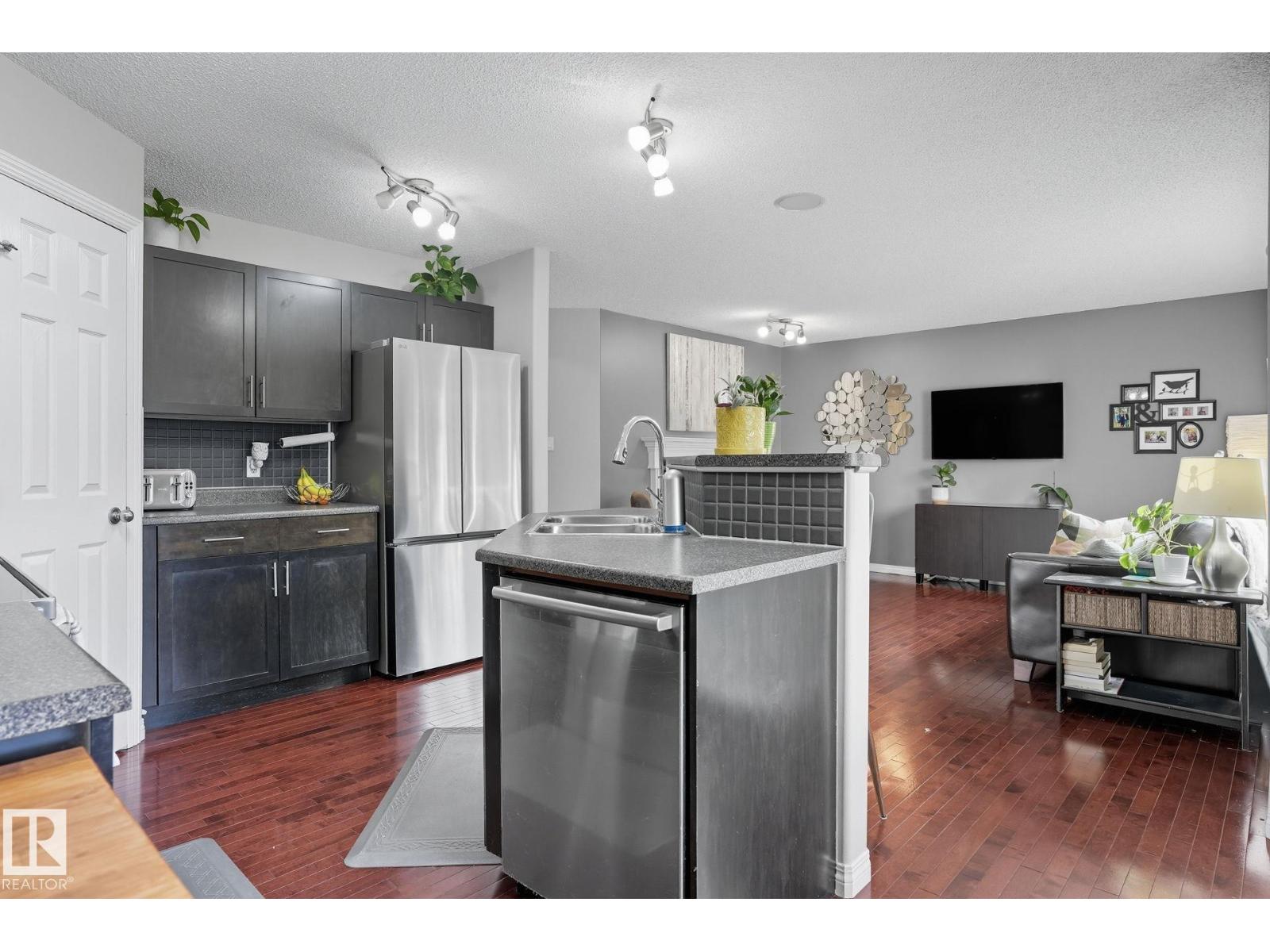 1640 Robertson Cl Sw, Edmonton, Alberta  T6W 1K1 - Photo 11 - E4464893