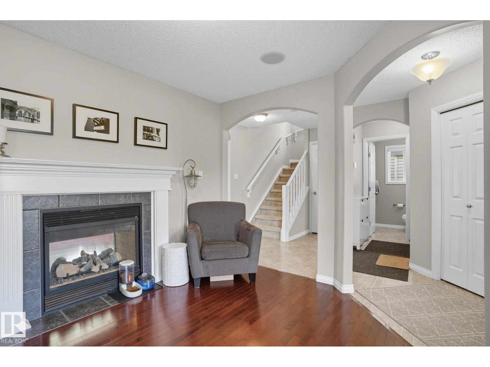 1640 Robertson Cl Sw, Edmonton, Alberta  T6W 1K1 - Photo 8 - E4464893