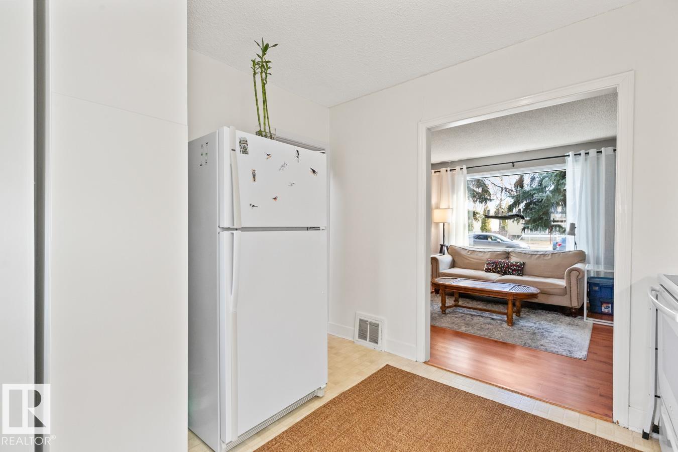 12510 81 St Nw, Edmonton, Alberta  T5B 2T9 - Photo 10 - E4464894