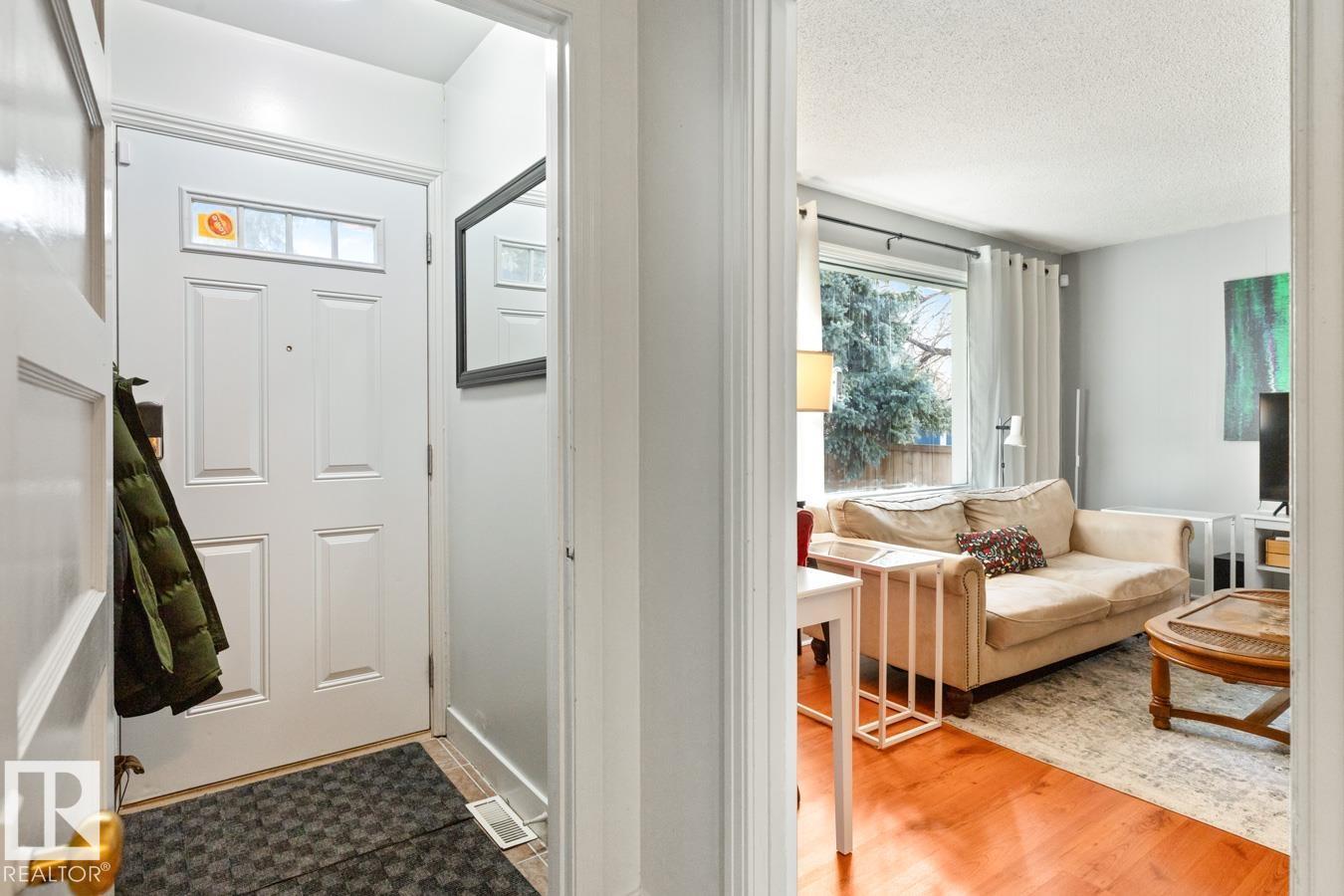 12510 81 St Nw, Edmonton, Alberta  T5B 2T9 - Photo 3 - E4464894