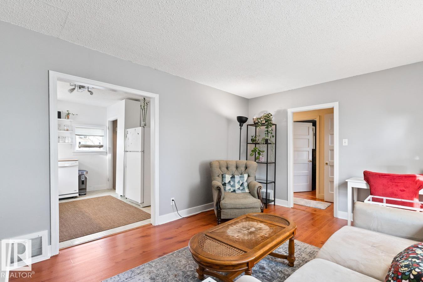 12510 81 St Nw, Edmonton, Alberta  T5B 2T9 - Photo 6 - E4464894