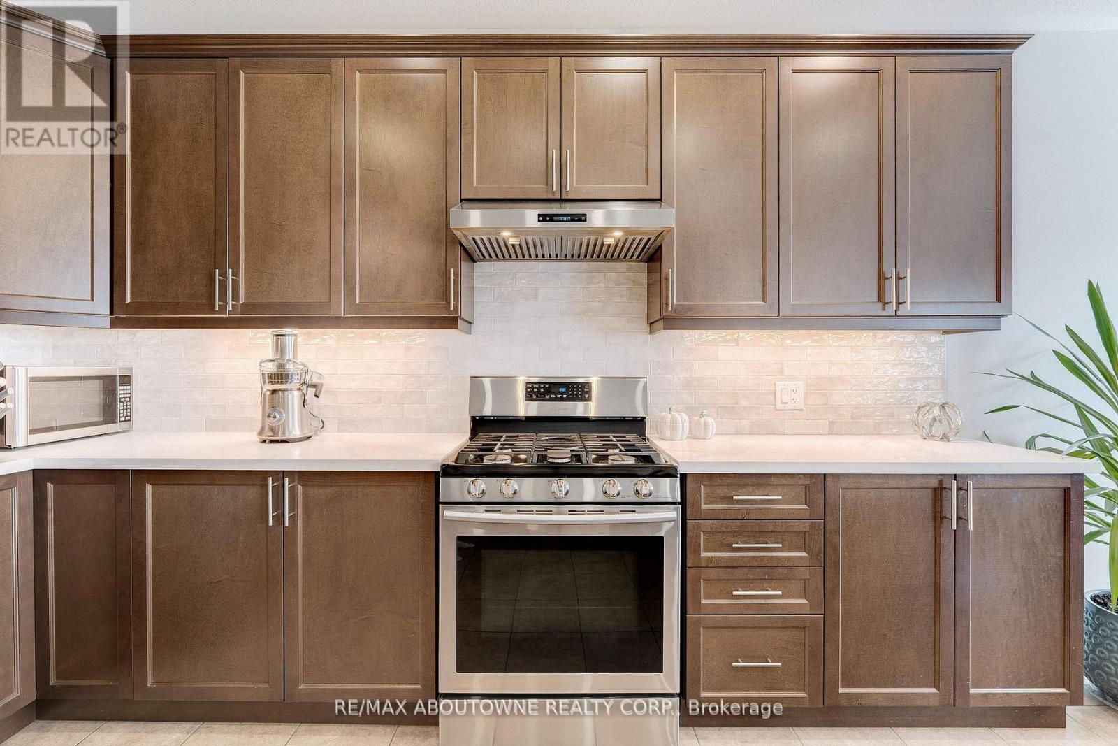 23 Colorado Boulevard, Hamilton, Ontario  L0R 1P0 - Photo 10 - X12516052