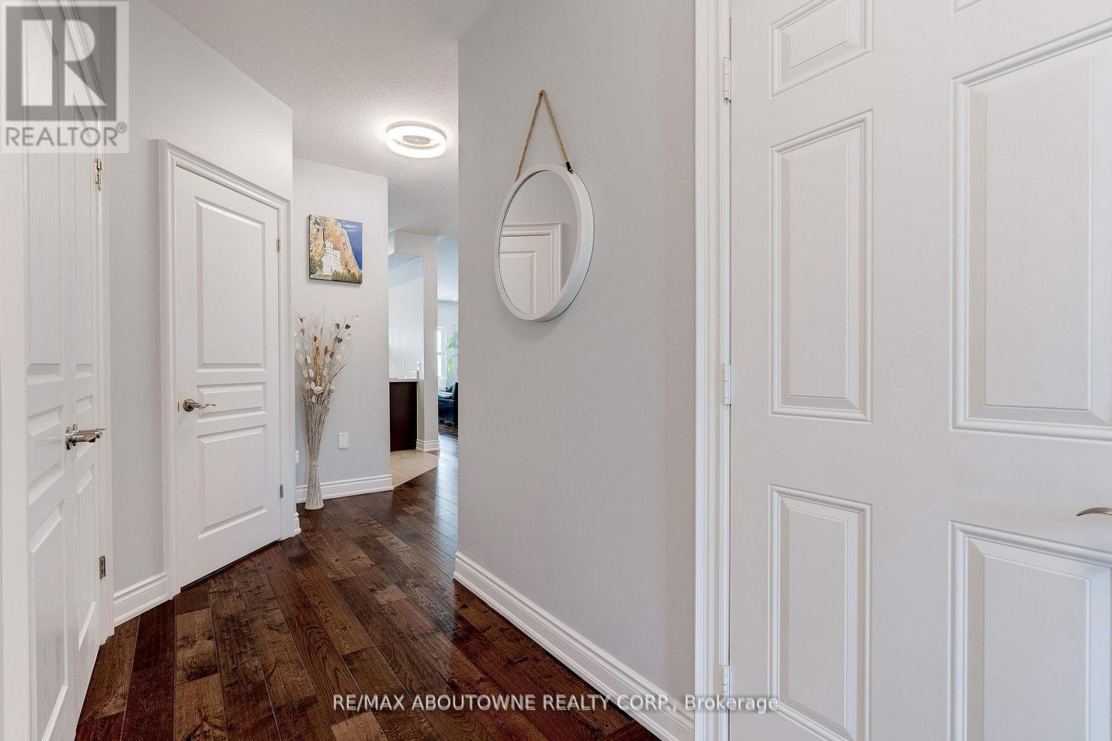 23 Colorado Boulevard, Hamilton, Ontario  L0R 1P0 - Photo 6 - X12516052