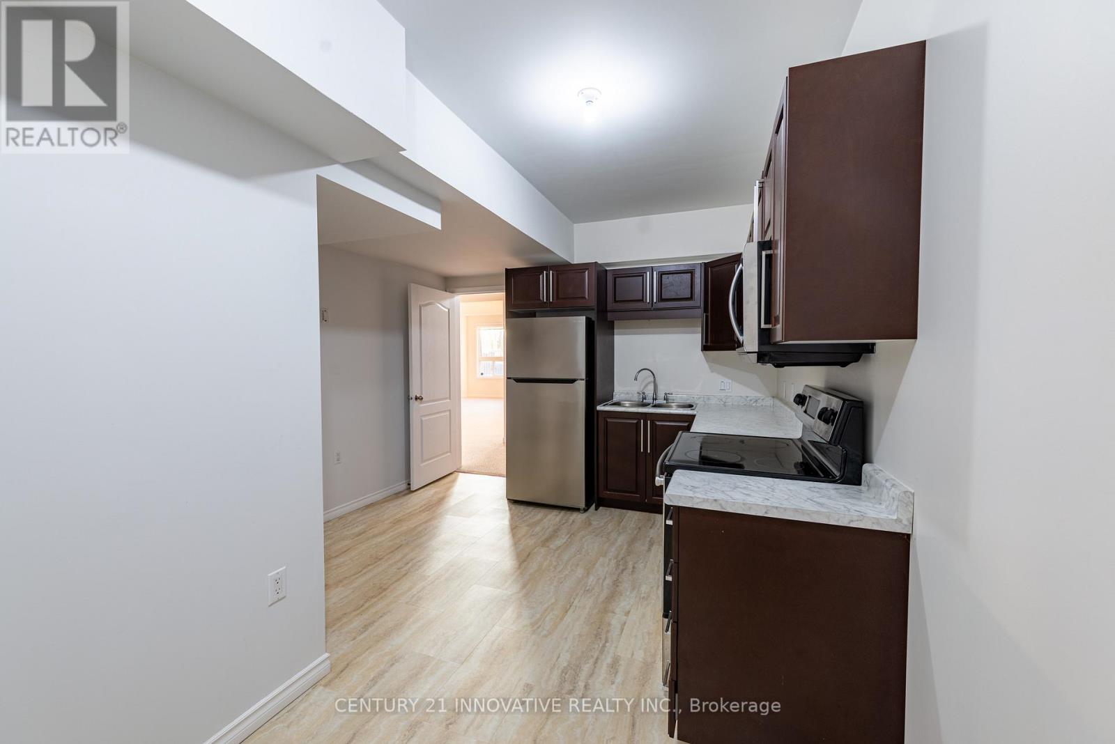 941 Avery Avenue, Peterborough, Ontario  K9J 0G9 - Photo 32 - X12516140