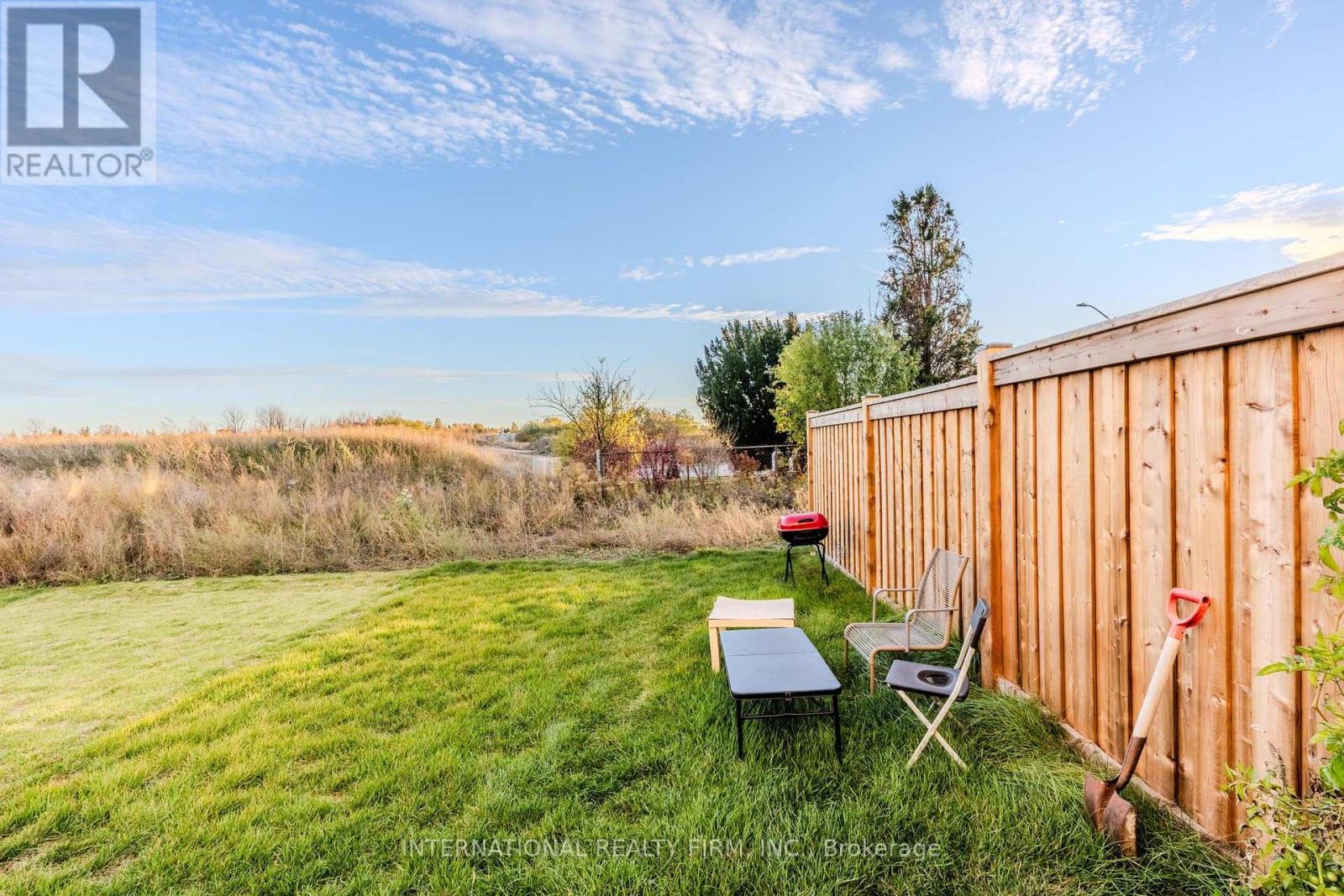 155 Aquasanta Crescent, Hamilton, Ontario  L9B 0J8 - Photo 33 - X12516218