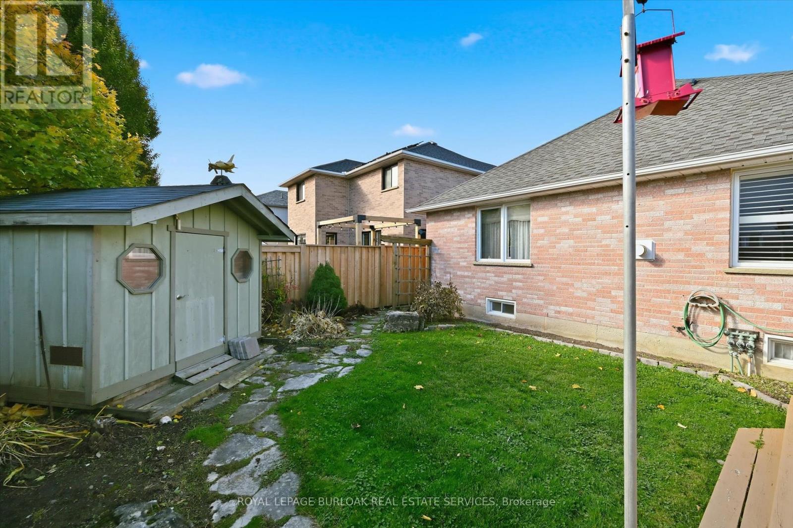 44 Rockhaven Lane, Hamilton, Ontario  L8B 0J7 - Photo 35 - X12516220