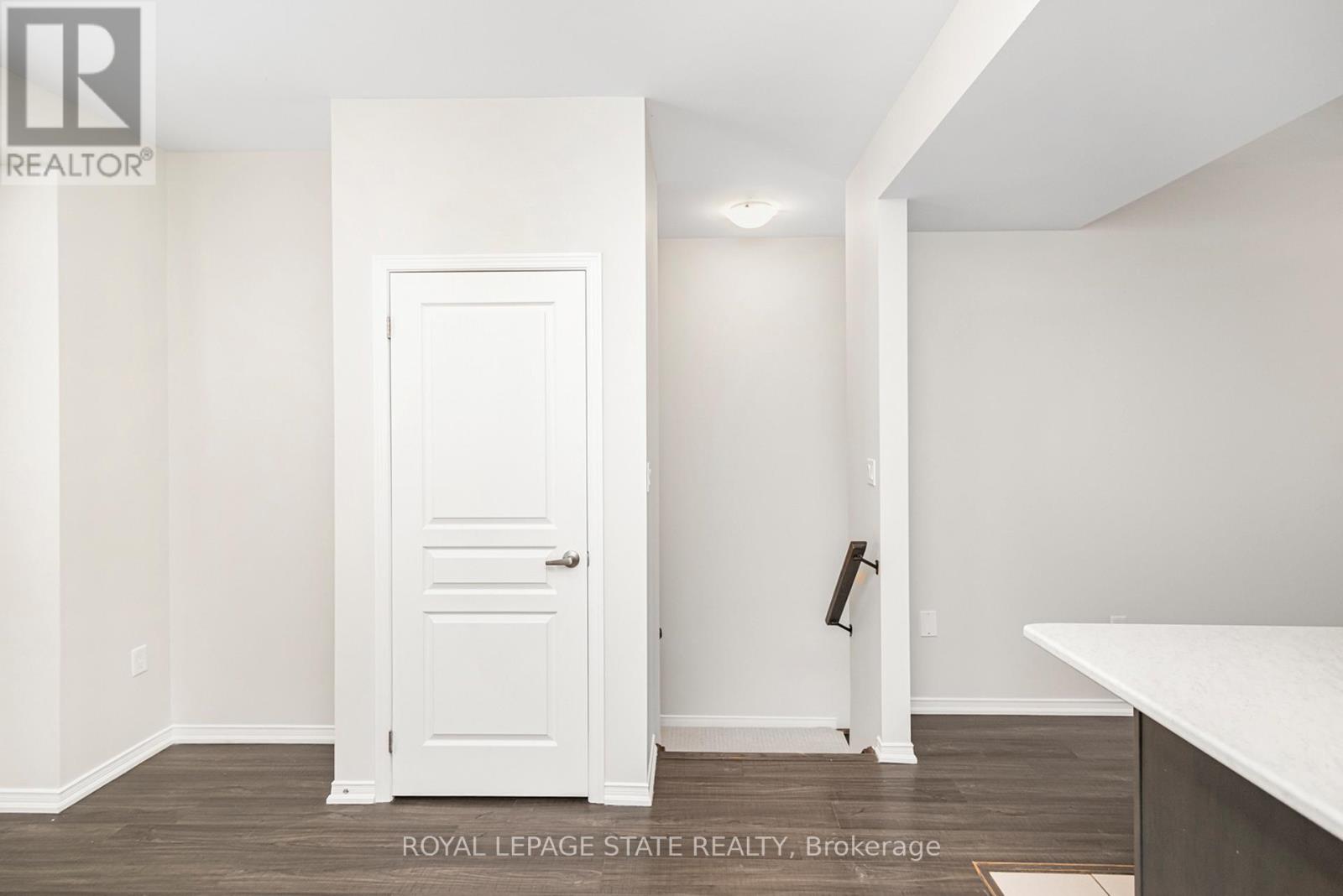 5038 Serena Drive E, Lincoln, Ontario  L0R 1B2 - Photo 8 - X12516350