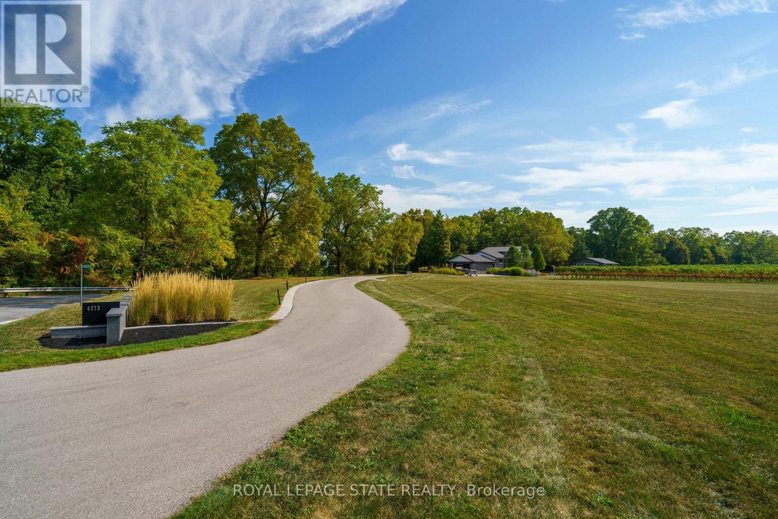 4373 Thirty Road, Lincoln, Ontario  L0R 1B2 - Photo 2 - X12516362