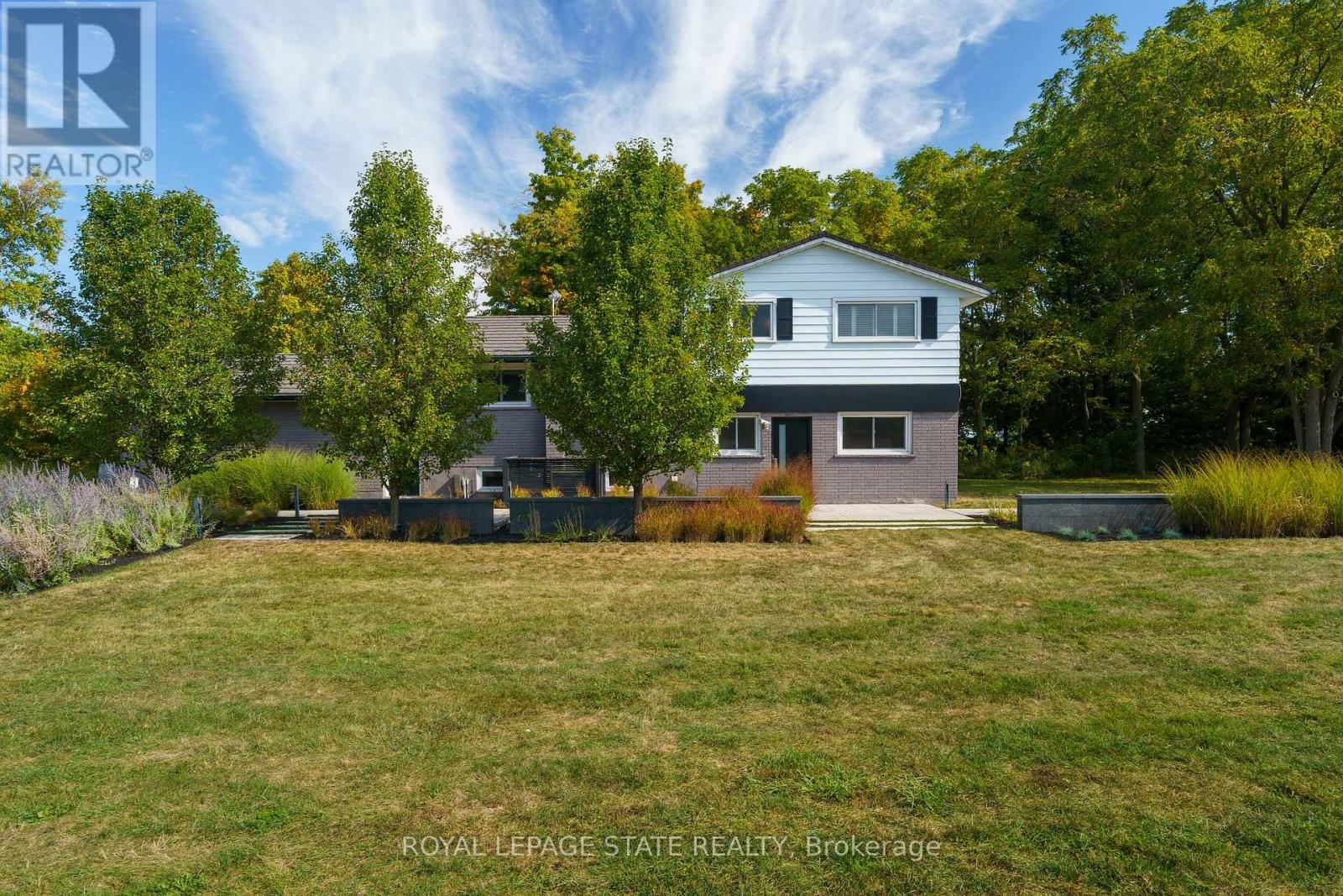 4373 Thirty Road, Lincoln, Ontario  L0R 1B2 - Photo 3 - X12516362