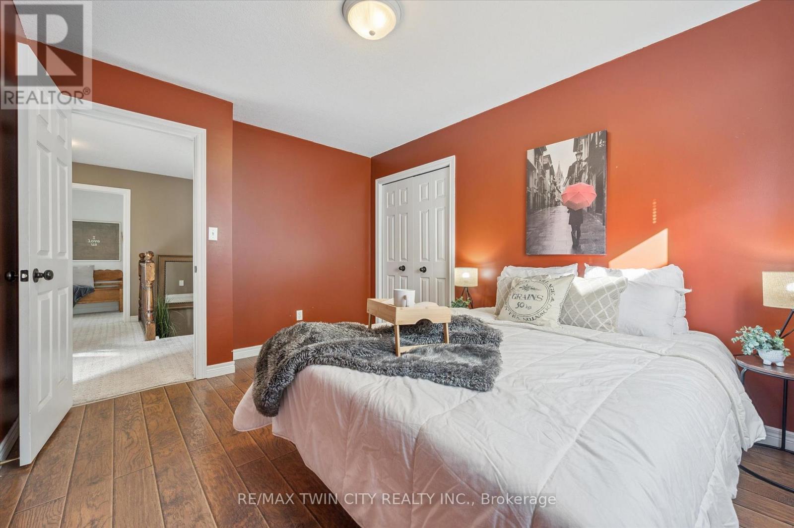 7 Hearthbridge Street, Kitchener, Ontario  N2R 1L5 - Photo 27 - X12516454