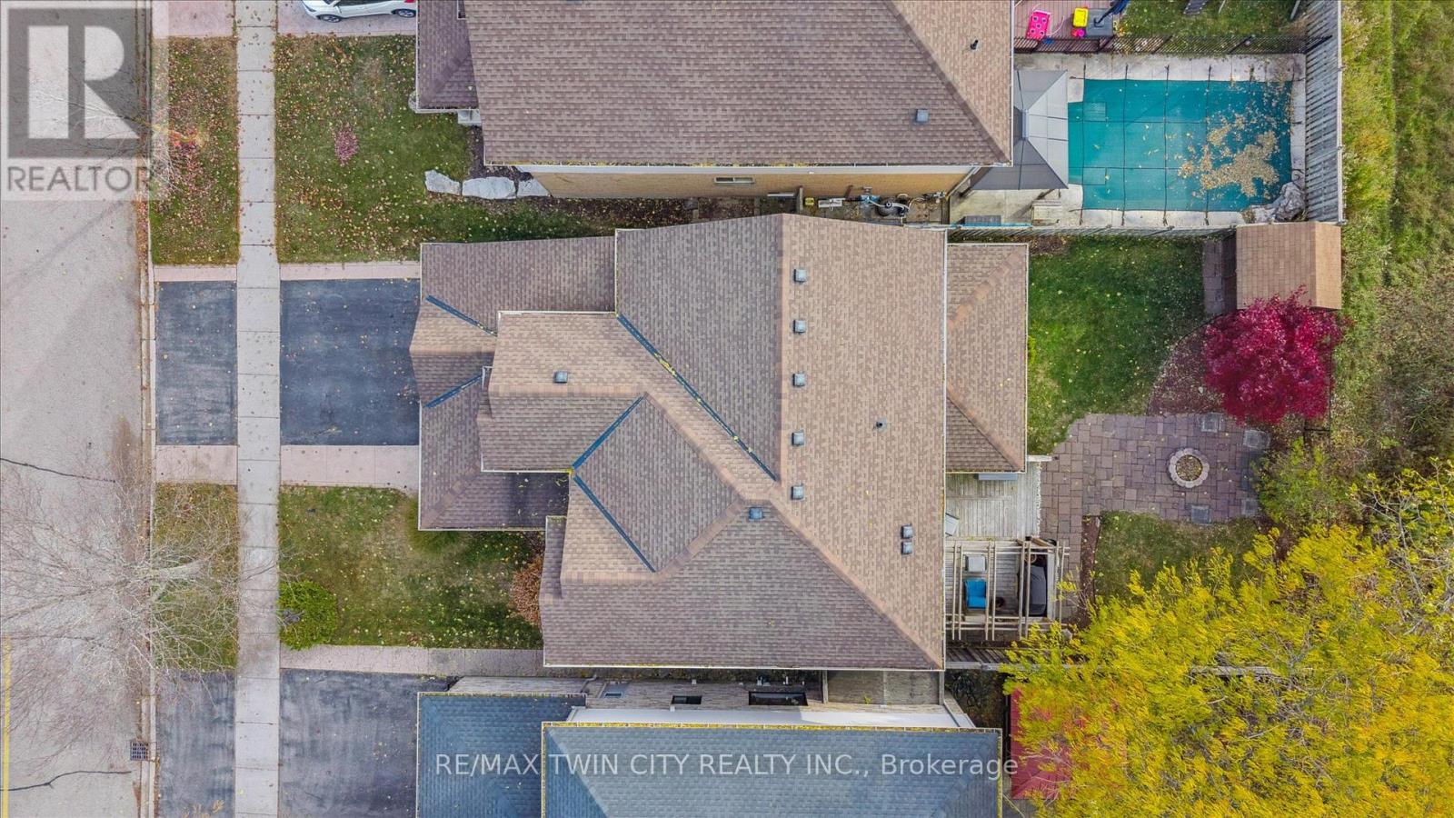 7 Hearthbridge Street, Kitchener, Ontario  N2R 1L5 - Photo 49 - X12516454