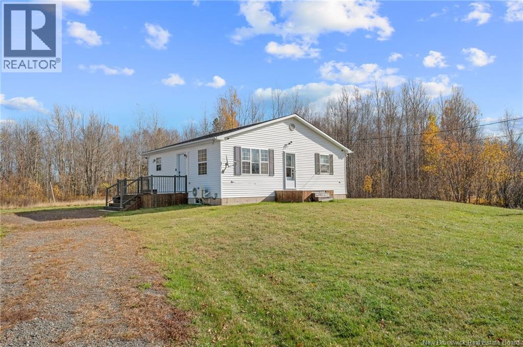 89 Alma Road, Dixon Point, New Brunswick  E4S 3X6 - Photo 1 - NB129641