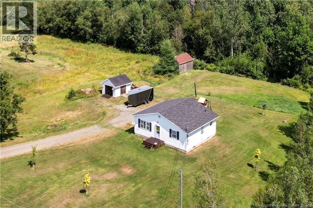 89 Alma Road, Dixon Point, New Brunswick  E4S 3X6 - Photo 2 - NB129641