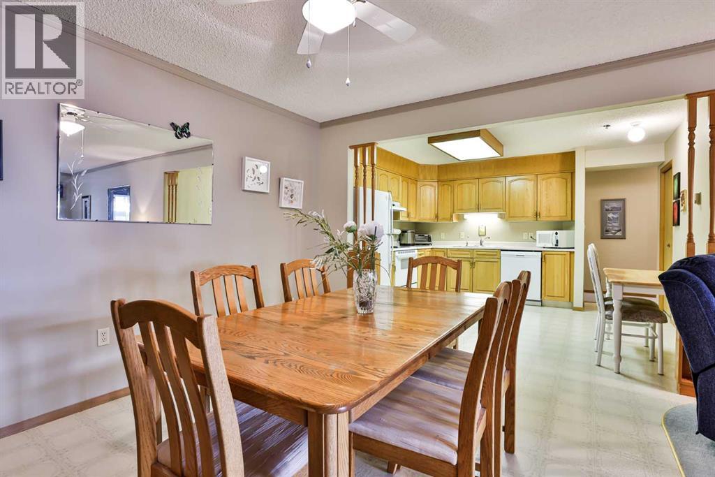 110, 20 3 Street S, Lethbridge, Alberta  T1J 4P1 - Photo 11 - A2264325