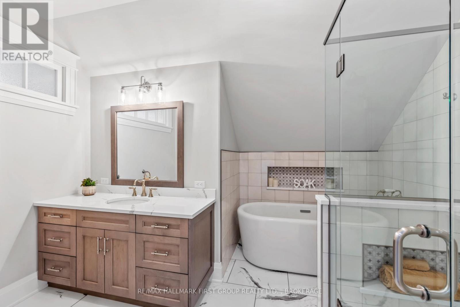 1335 County Road 2, Leeds And The Thousand Islands, Ontario K0E 1R0 - Photo 38 - X12516782