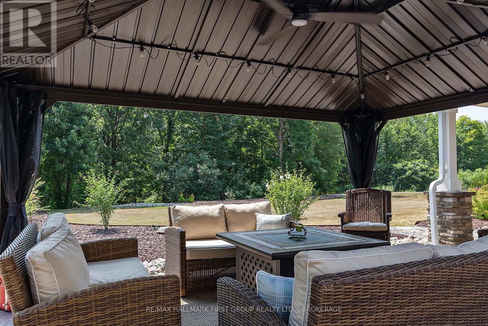 1335 County Road 2, Leeds And The Thousand Islands, Ontario K0E 1R0 - Photo 46 - X12516782