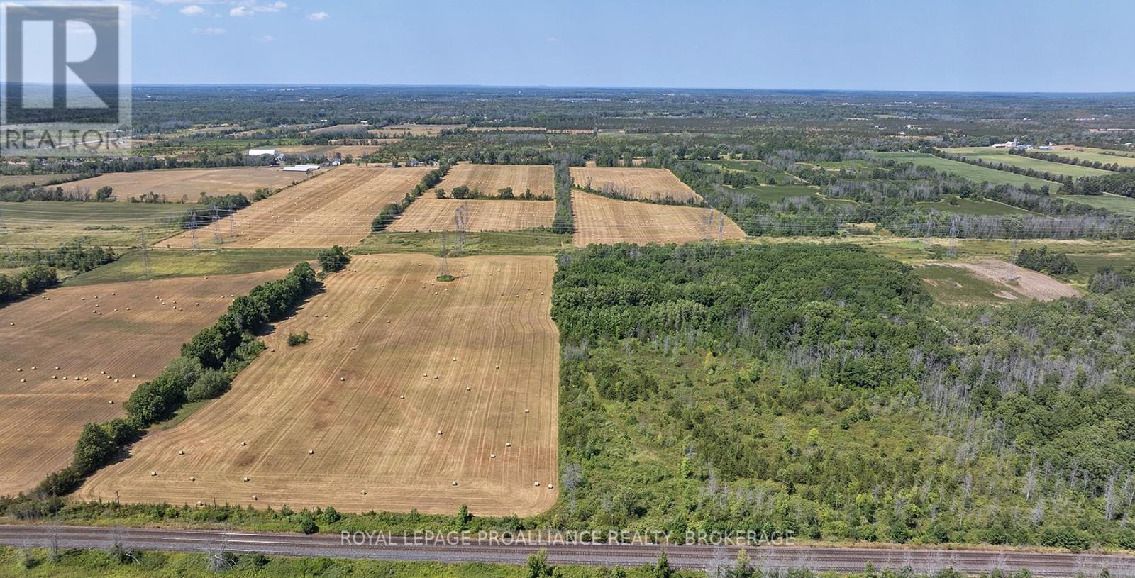 1136 Millhaven Road, Loyalist, Ontario K0H 2H0 - Photo 39 - X12516838