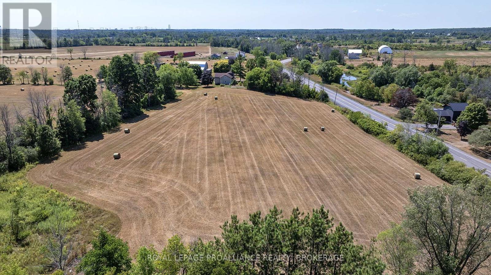 1136 Millhaven Road, Loyalist, Ontario K0H 2H0 - Photo 40 - X12516838