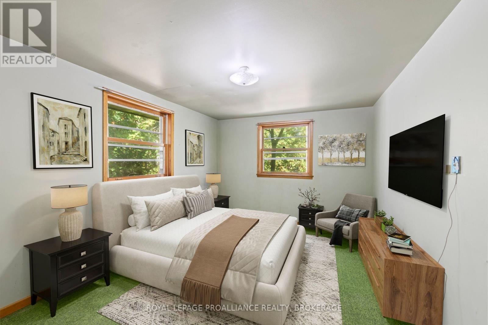 1136 Millhaven Road, Loyalist, Ontario K0H 2H0 - Photo 9 - X12516838