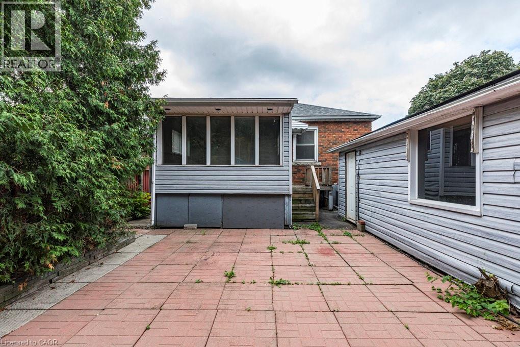 169 East 32nd Street, Hamilton, Ontario  L8V 3S1 - Photo 45 - 40761089