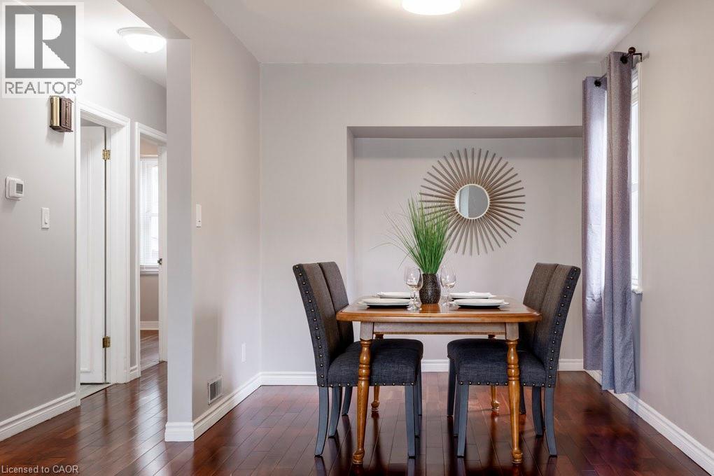 169 East 32nd Street, Hamilton, Ontario  L8V 3S1 - Photo 11 - 40761089