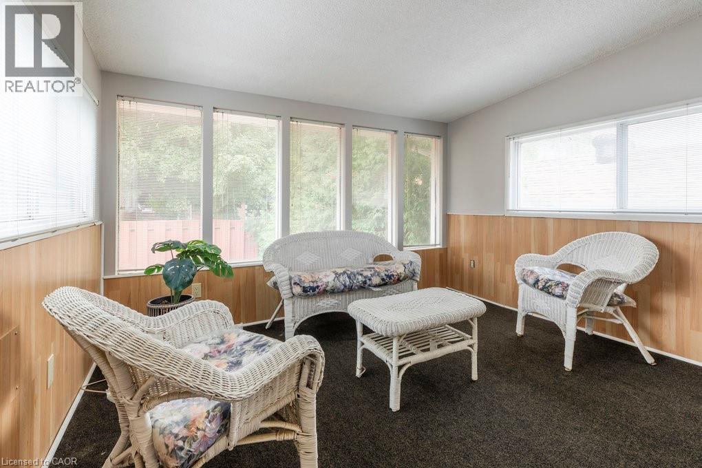 169 East 32nd Street, Hamilton, Ontario  L8V 3S1 - Photo 21 - 40761089