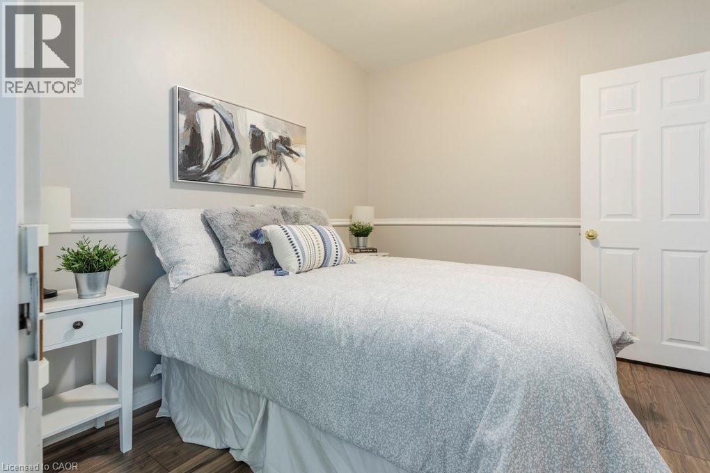 169 East 32nd Street, Hamilton, Ontario  L8V 3S1 - Photo 17 - 40761089