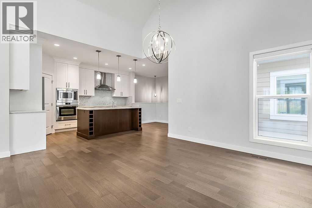 54 Drake Landing Square, Okotoks, Alberta  T1S 0R4 - Photo 8 - A2261700